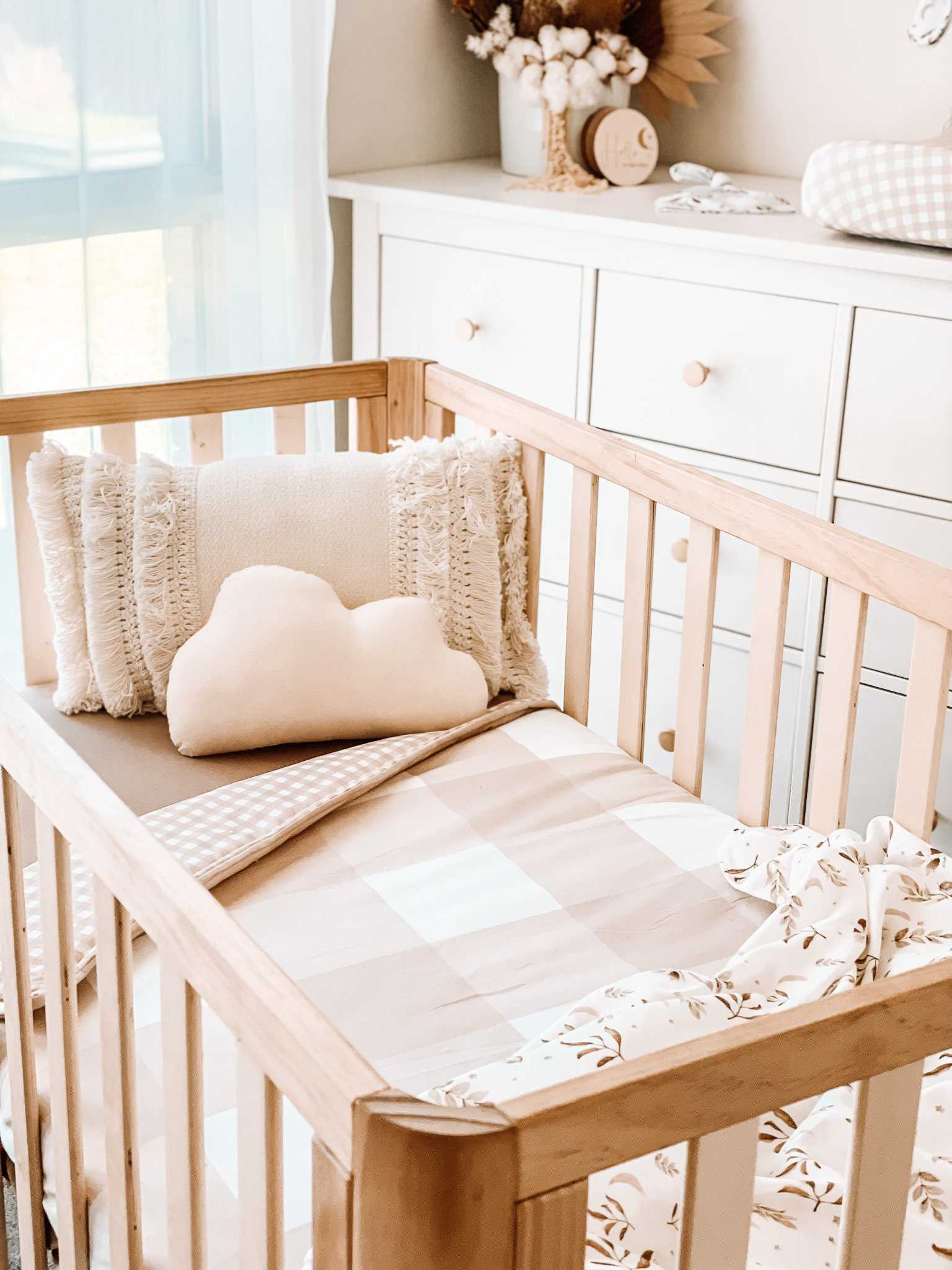 移植失败后胚胎排出来的样子?着床成功后出血图片?